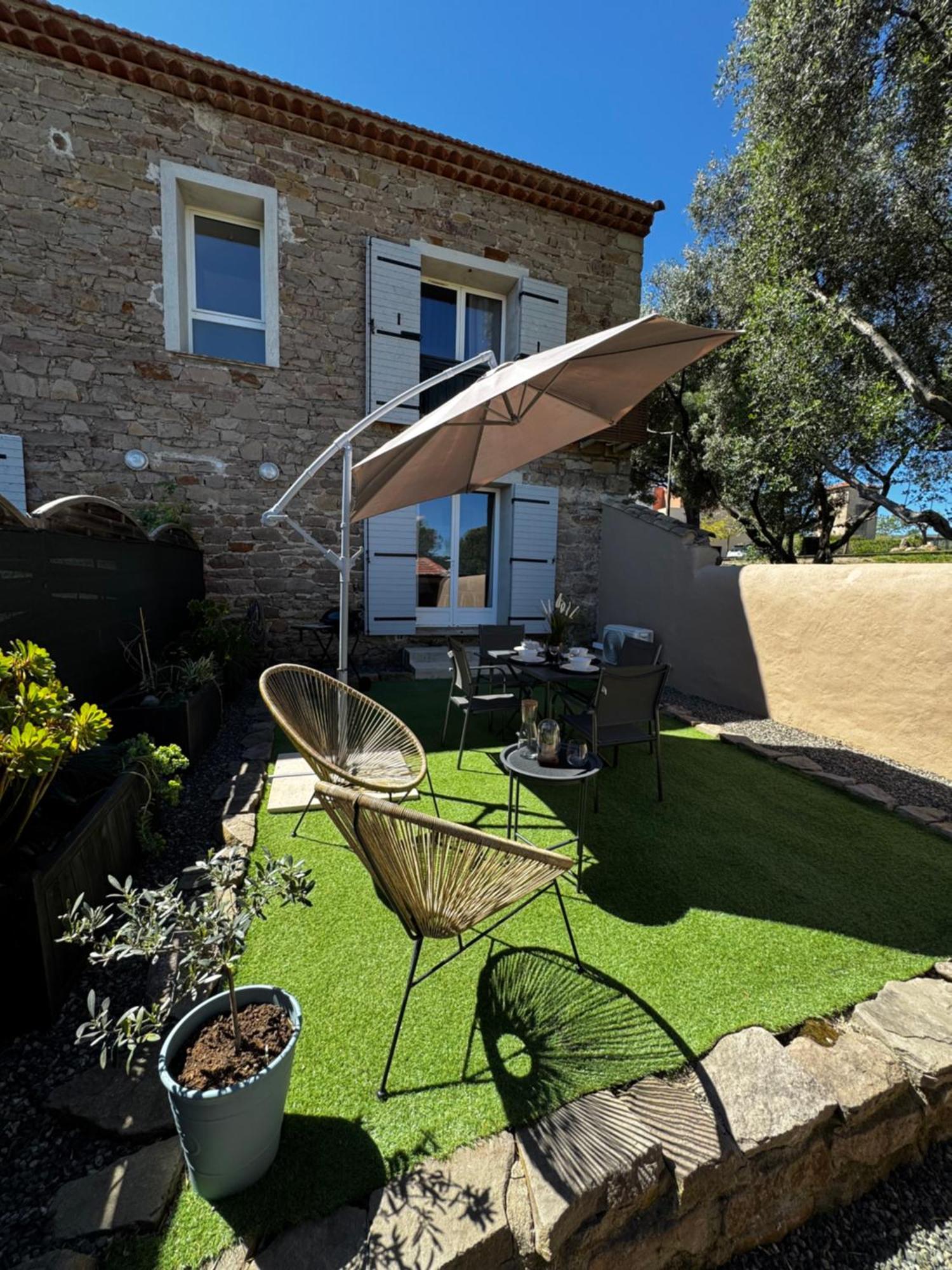 La Bastide Saint Pierre T2 - Jardin Daire Roquebrune-sur Argens Dış mekan fotoğraf