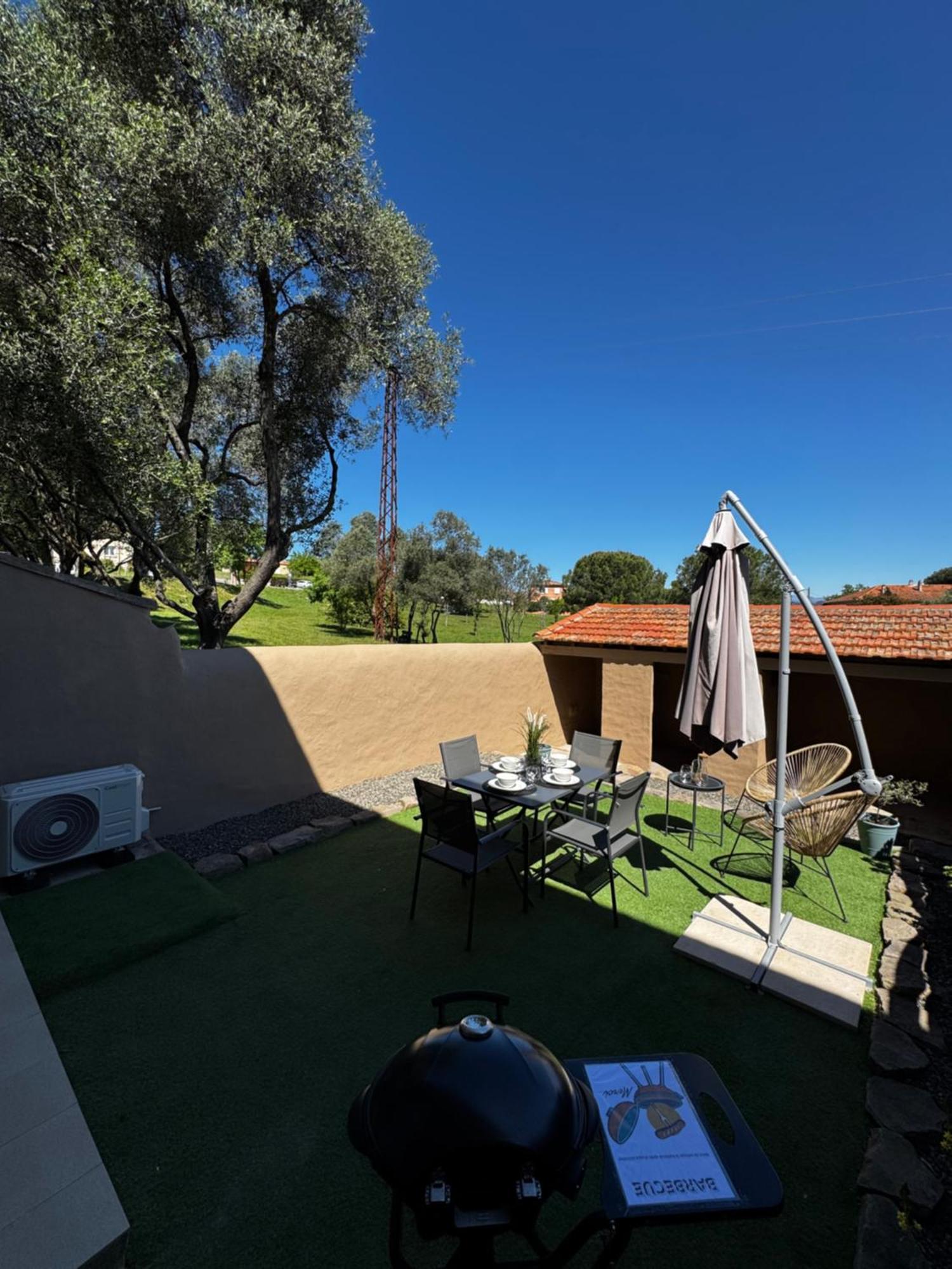 La Bastide Saint Pierre T2 - Jardin Daire Roquebrune-sur Argens Dış mekan fotoğraf